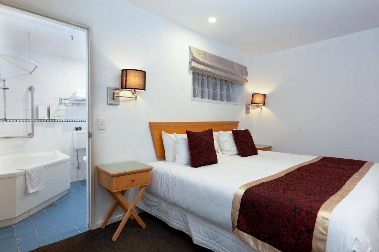 Fino Hotel & Suites Christchurch Exterior photo